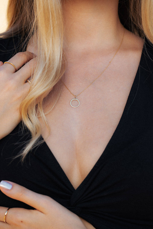 circle open necklace
